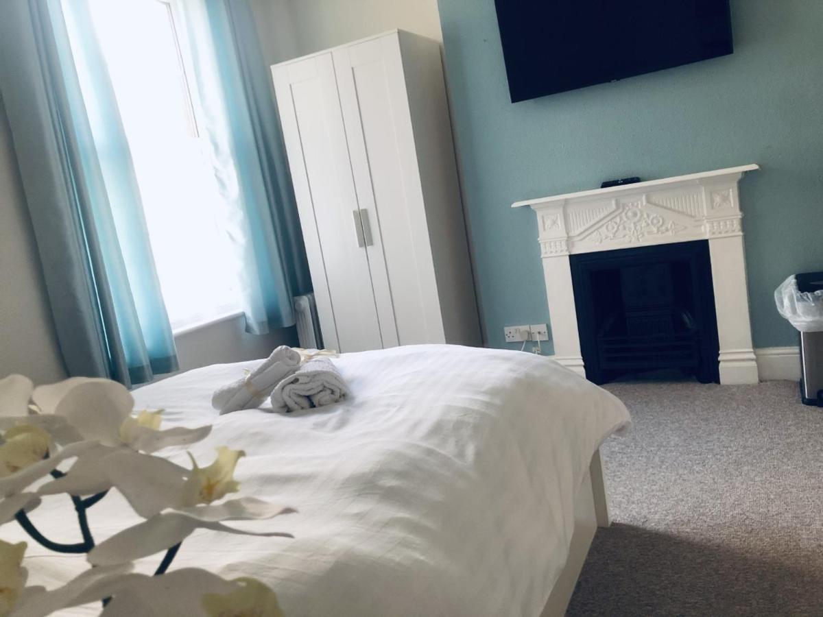 Poole Stay Bagian luar foto